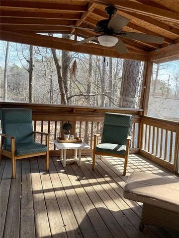 7112 E Blacks Bluff Road, Cave Spring, GA 30124