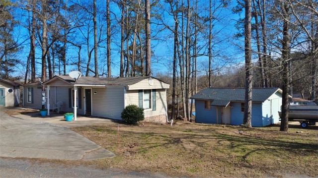 7112 E Blacks Bluff Road, Cave Spring, GA 30124