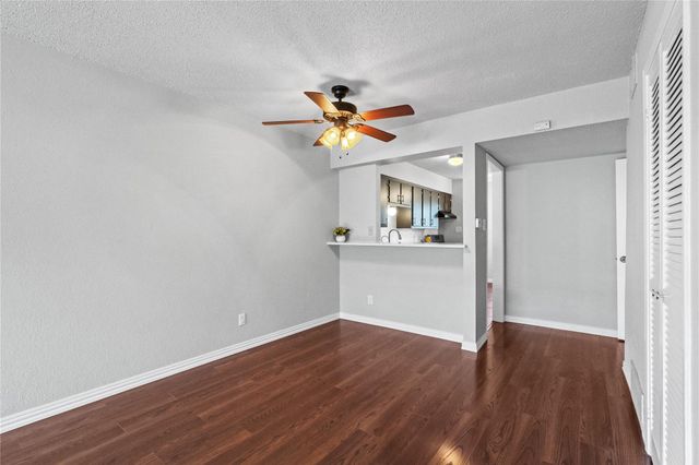 2425 Ashdale DR 92, Austin, TX 78757