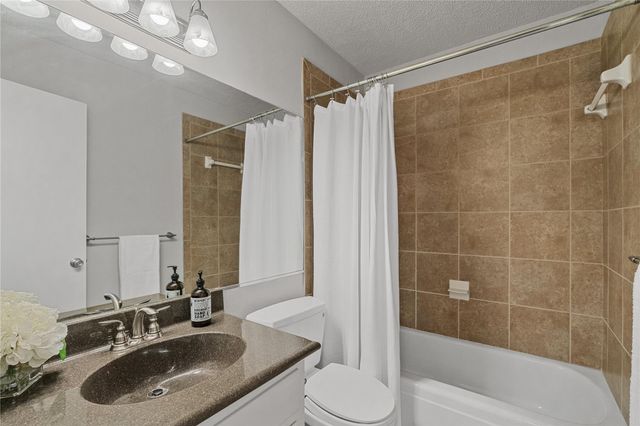 2425 Ashdale DR 92, Austin, TX 78757