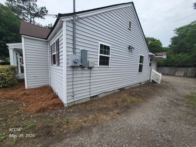 1610 Remount Road, North Charleston, SC 29406