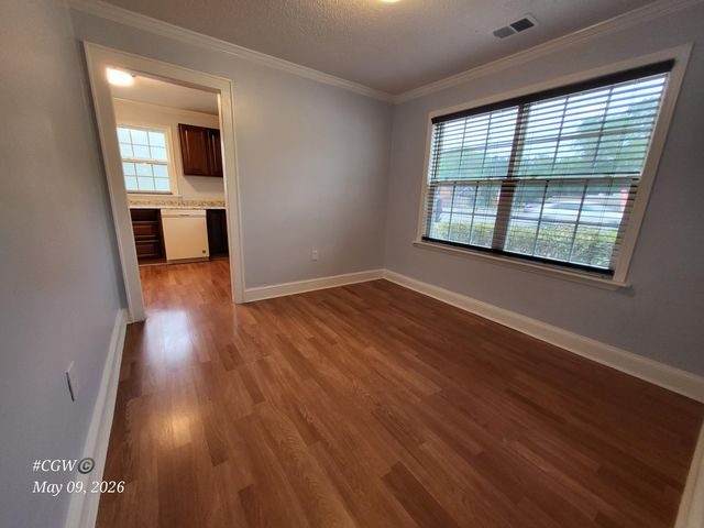 1610 Remount Road, North Charleston, SC 29406