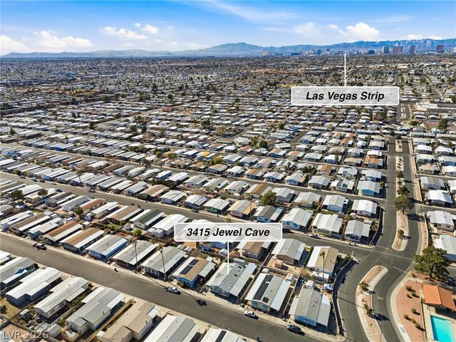 3415 Jewel Cave Drive, Las Vegas, NV 89122