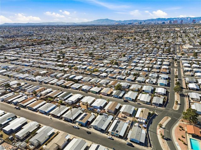 3415 Jewel Cave Drive, Las Vegas, NV 89122