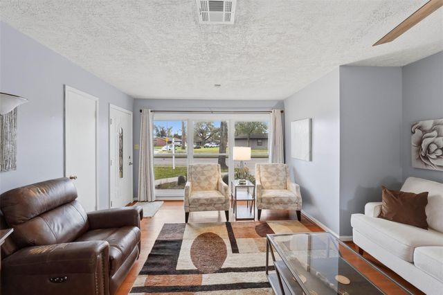 9522 Hammerly Boulevard, Houston, TX 77080