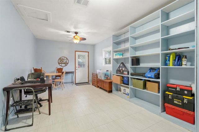 9522 Hammerly Boulevard, Houston, TX 77080