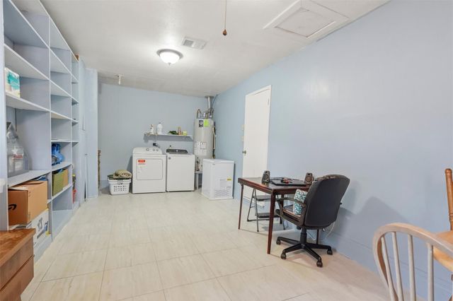 9522 Hammerly Boulevard, Houston, TX 77080