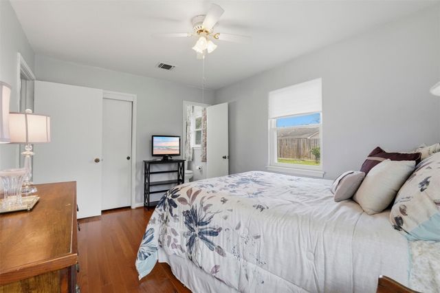 9522 Hammerly Boulevard, Houston, TX 77080