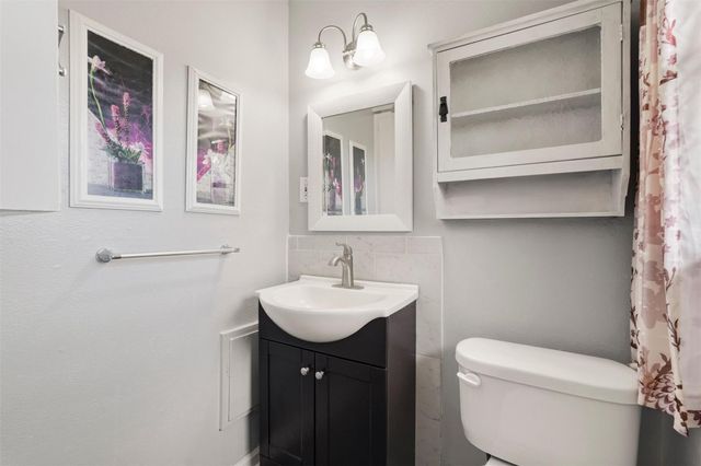 9522 Hammerly Boulevard, Houston, TX 77080