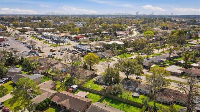 9522 Hammerly Boulevard, Houston, TX 77080