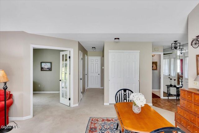 11 Greystone Drive, Voorheesville, NY 12186