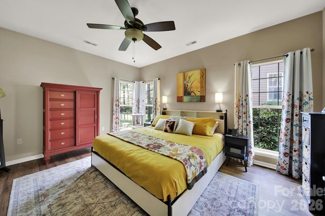 7221 Maitland Lane, Charlotte, NC 28215