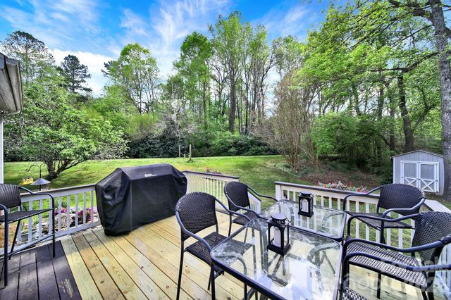 7221 Maitland Lane, Charlotte, NC 28215