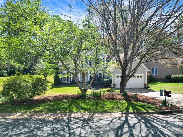 7221 Maitland Lane, Charlotte, NC 28215