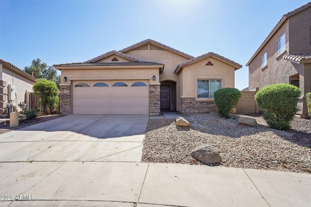 Image 3 of property listing at 19702 N Emmerson Circle, Maricopa, AZ 85138