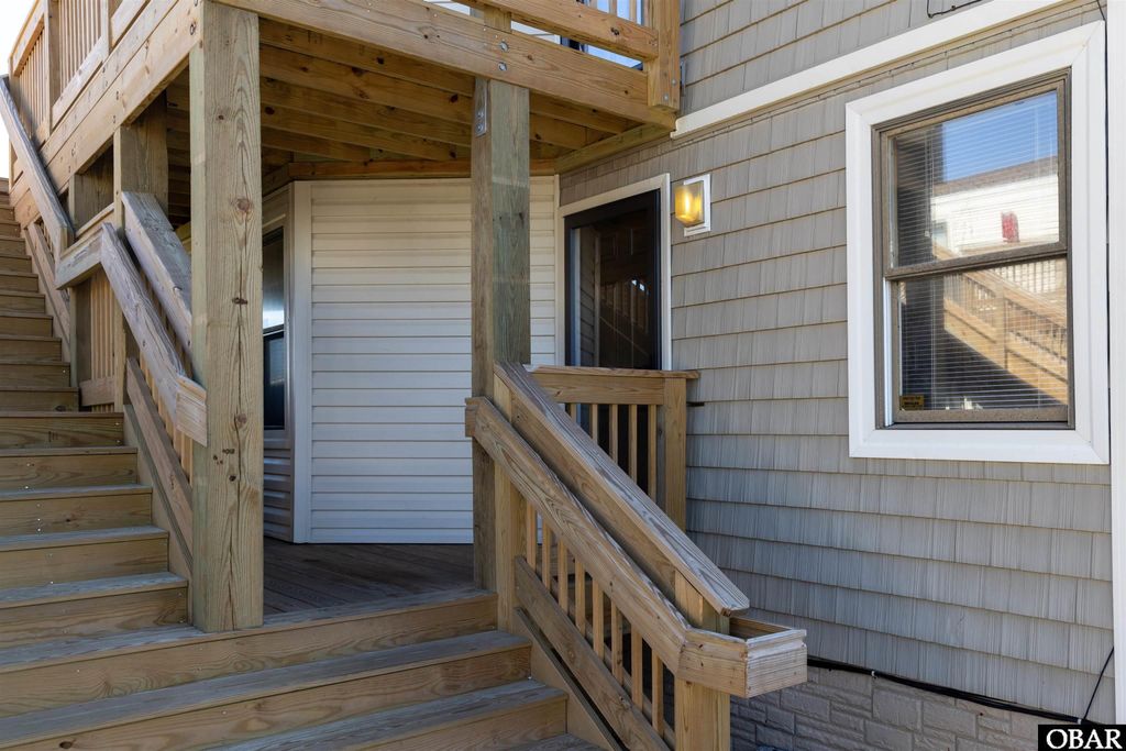 Image 15 of property listing at 2009 Wrightsville Boulevard, Kill Devil Hills, NC 27948