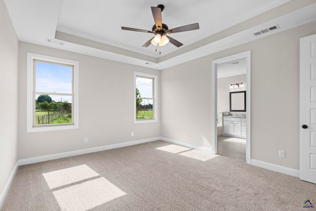 206 Farmland Circle, Perry, GA 31069