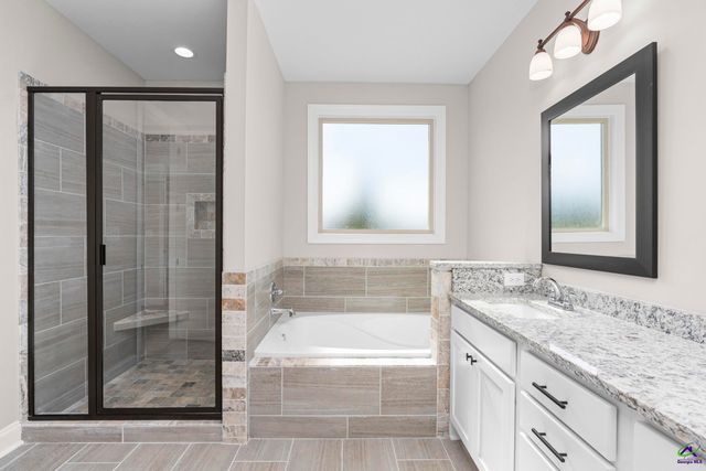 206 Farmland Circle, Perry, GA 31069