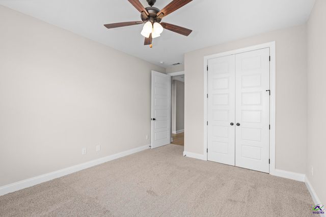 206 Farmland Circle, Perry, GA 31069