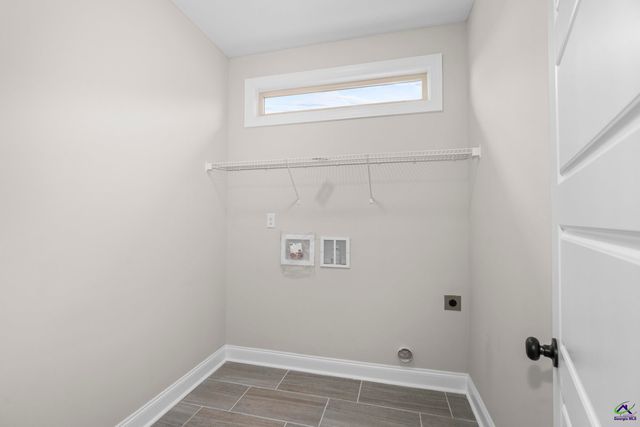 206 Farmland Circle, Perry, GA 31069