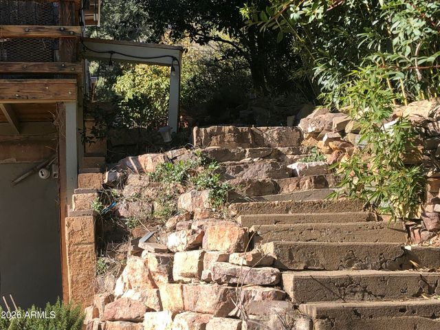 213 S 6TH Street, Jerome, AZ 86331