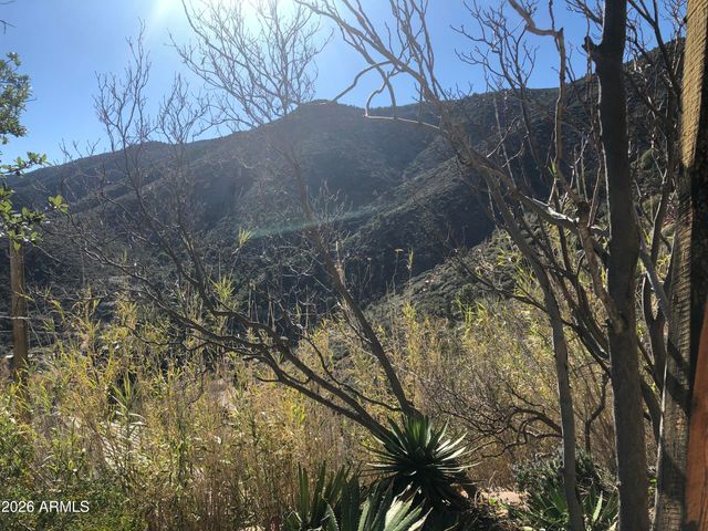 213 S 6TH Street, Jerome, AZ 86331