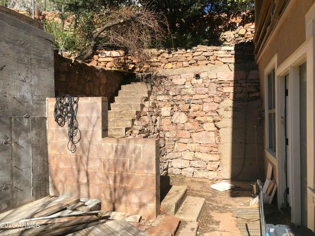 213 S 6TH Street, Jerome, AZ 86331