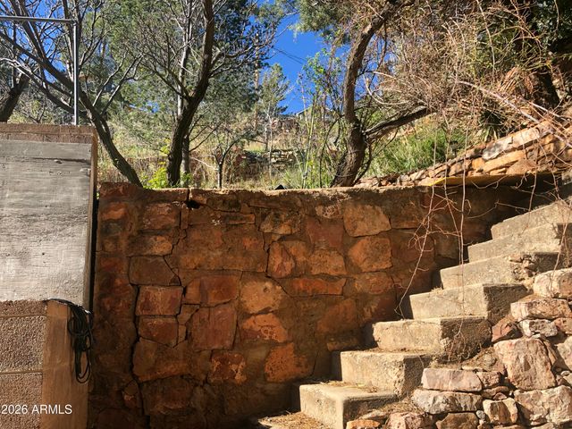 213 S 6TH Street, Jerome, AZ 86331