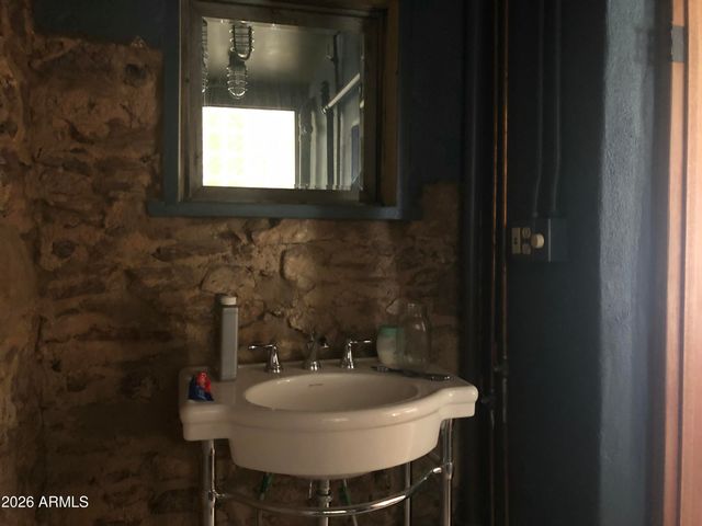 213 S 6TH Street, Jerome, AZ 86331