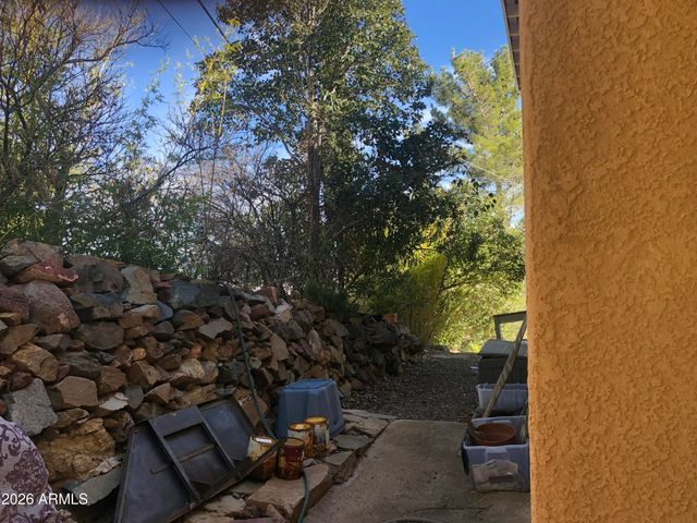 213 S 6TH Street, Jerome, AZ 86331