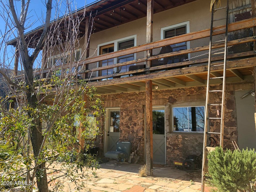 213 S 6TH Street, Jerome, AZ 86331