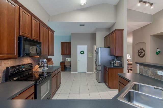 5313 Comanche Wells Drive, Mckinney, TX 75071