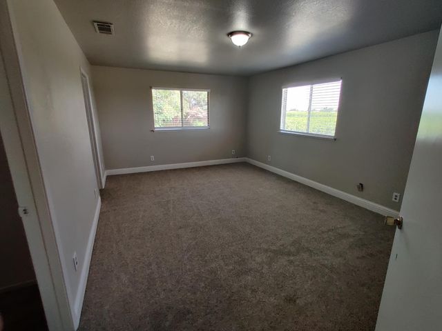 13608 S Academy, Kingsburg, CA 93631