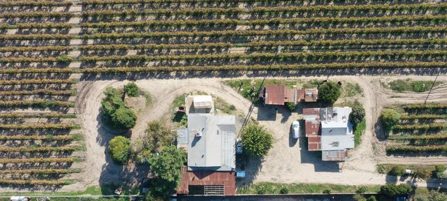 13608 S Academy, Kingsburg, CA 93631