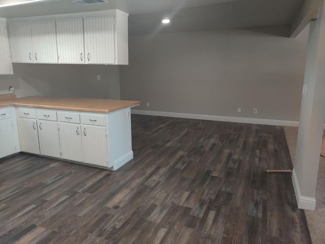 13608 S Academy, Kingsburg, CA 93631