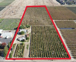 13608 S Academy, Kingsburg, CA 93631