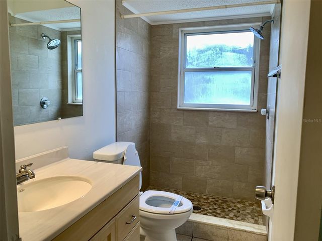 5050 29TH AVENUE N, St Petersburg, FL 33710