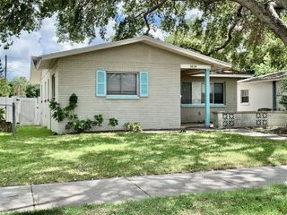 5050 29TH AVENUE N, St Petersburg, FL 33710