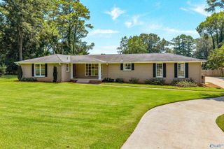 102 Bel Air Road SE, Huntsville, AL 35802