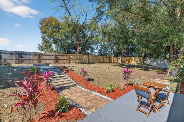 228 REGAL PARK DRIVE, Valrico, FL 33594