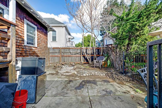 976 Park Street, Alameda, CA 94501