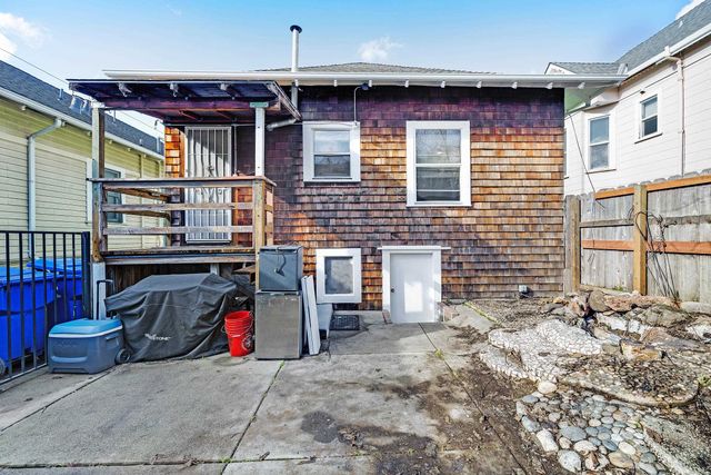 976 Park Street, Alameda, CA 94501