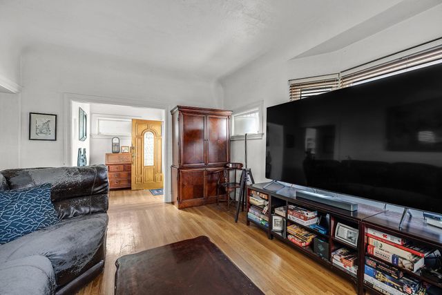 976 Park Street, Alameda, CA 94501