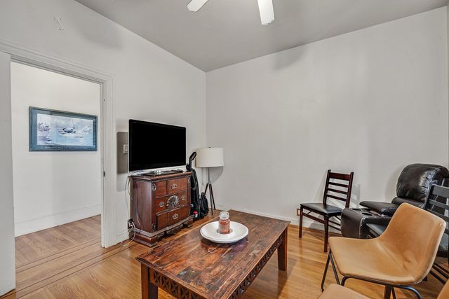 976 Park Street, Alameda, CA 94501