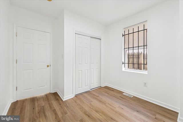 1621 W MONTGOMERY AVE, Philadelphia, PA 19121