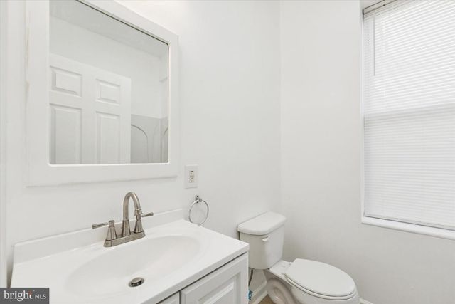 1621 W MONTGOMERY AVE, Philadelphia, PA 19121