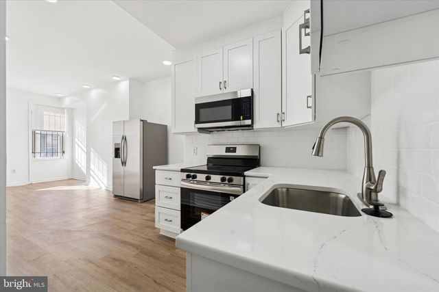 1621 W MONTGOMERY AVE, Philadelphia, PA 19121