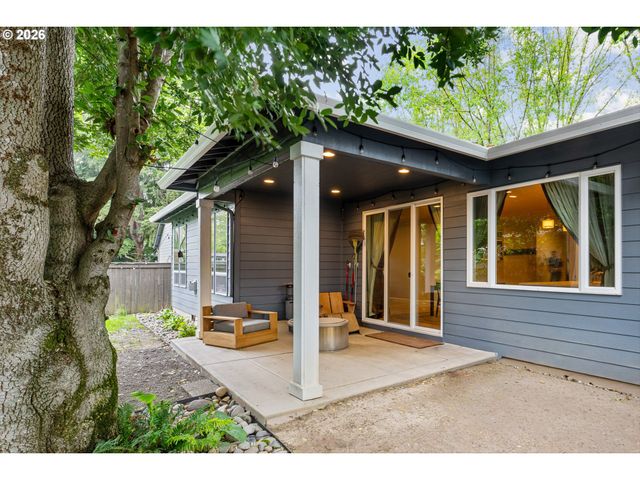 6220 Nw BERNIE Dr, Vancouver, WA 98663