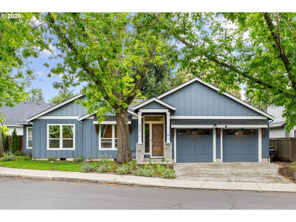 6220 Nw BERNIE Dr, Vancouver, WA 98663