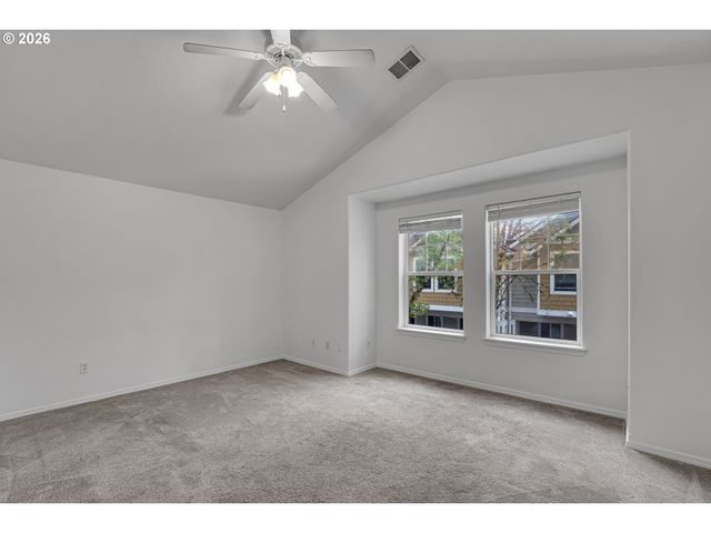 1117 Ne PERL Way, Hillsboro, OR 97006